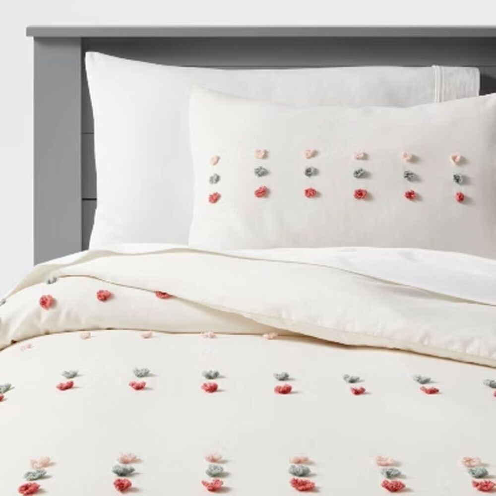 Open Box - Pillowfort - Twin Pom Kids' Duvet Cover Cream - Pillowfort Cream Pom